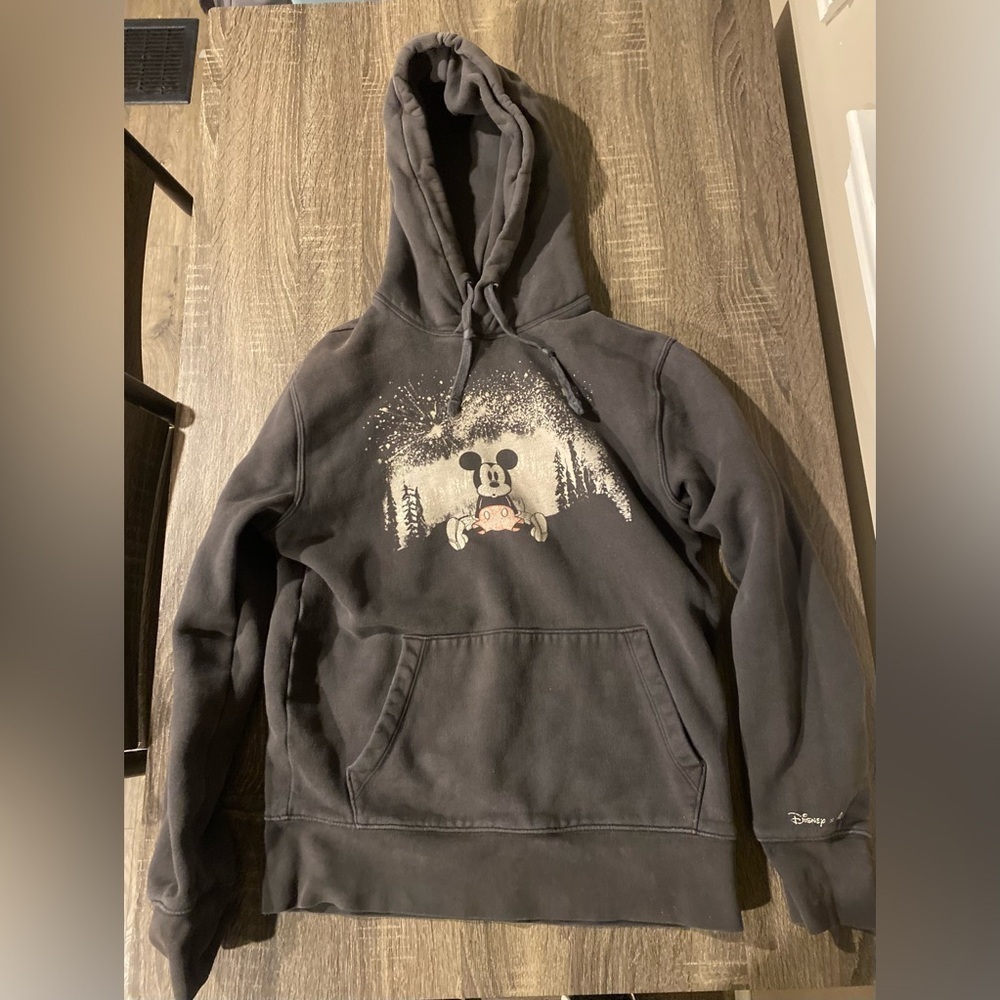 Disney X AE Mickey Mouse Sweatshirt hoodie xs men’s excellent used condition   